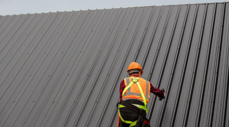 Expert Emergency Roof Repairs services in Clinton, MS